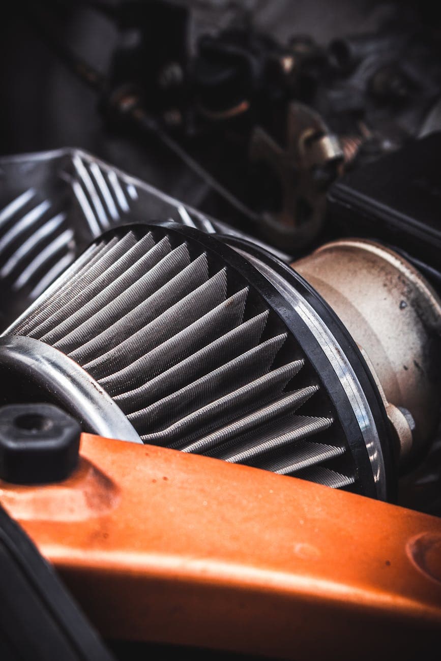 Palivový filtr: příznaky ucpání a kdy měnit